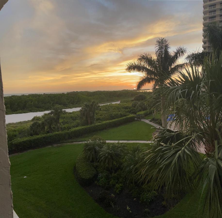 Beach Front Condo In Paradise Marco Island Exterior foto