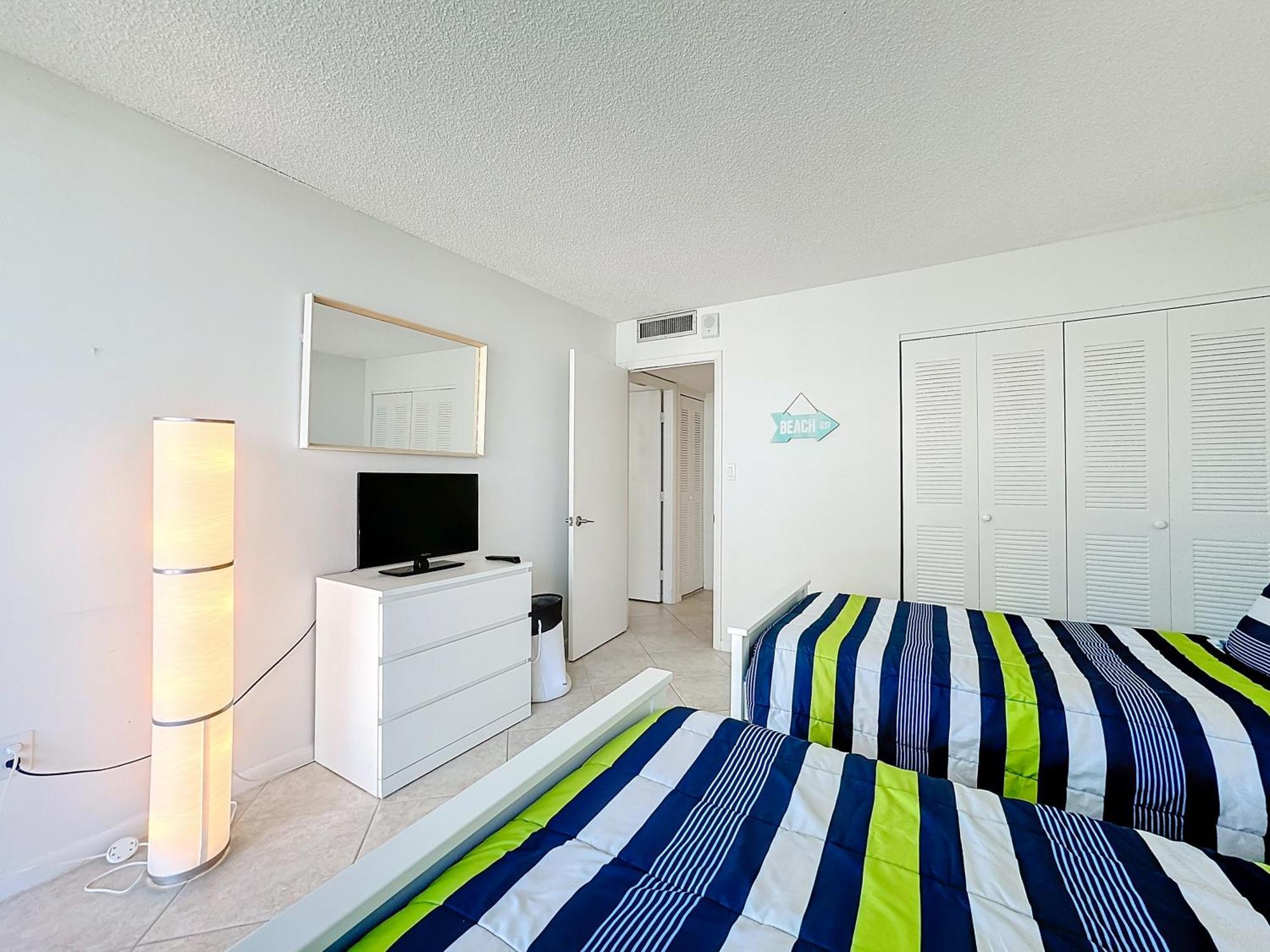 Beach Front Condo In Paradise Marco Island Exterior foto